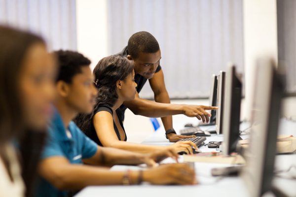 Teaching teaching students on a computer